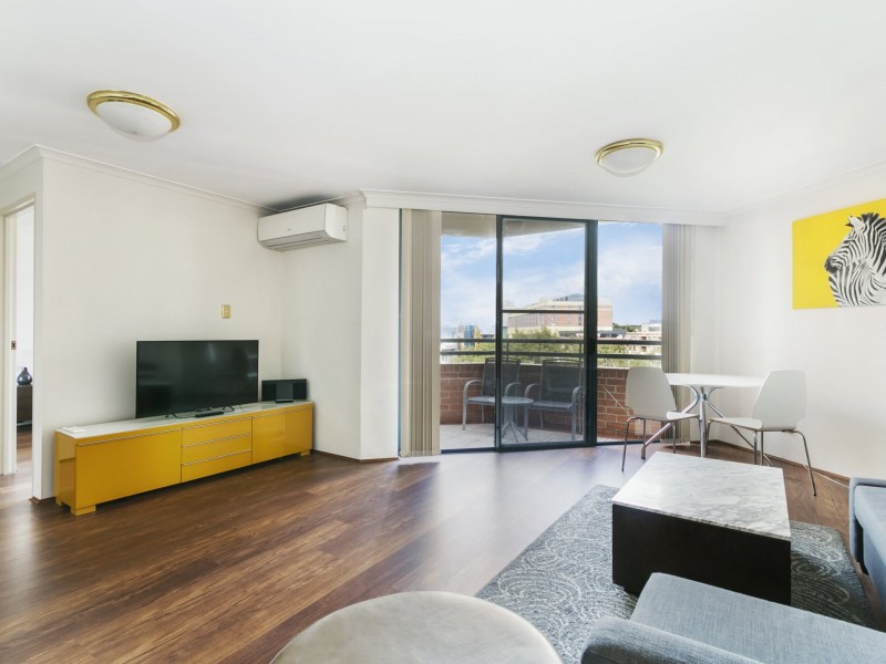 210/120 Pyrmont St, Pyrmont NSW 2009