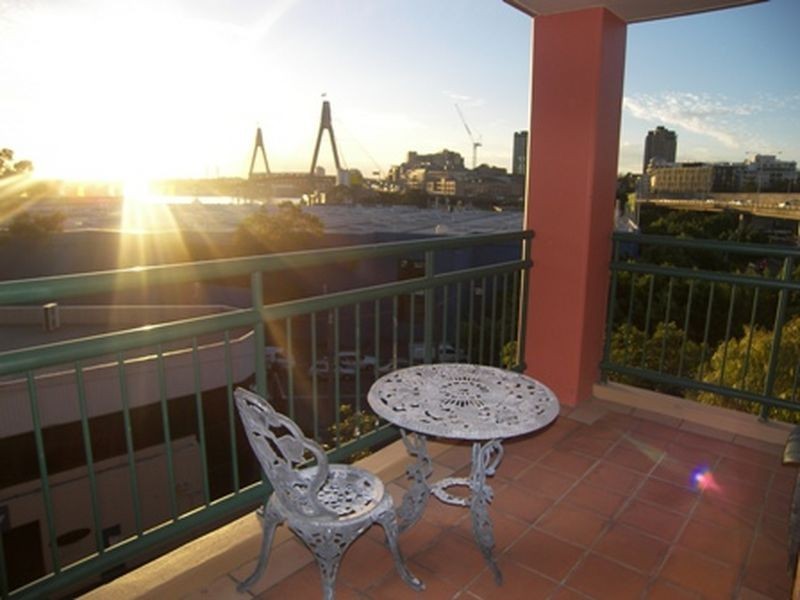 32/2-26 Wattle Cres, Pyrmont NSW 2009