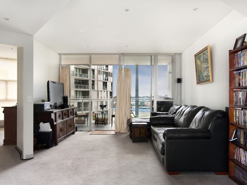 1104/8 Distillery Drive, Pyrmont NSW 2009