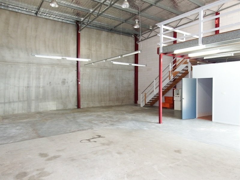 4/2 Enterprise Close, West Gosford NSW 2250