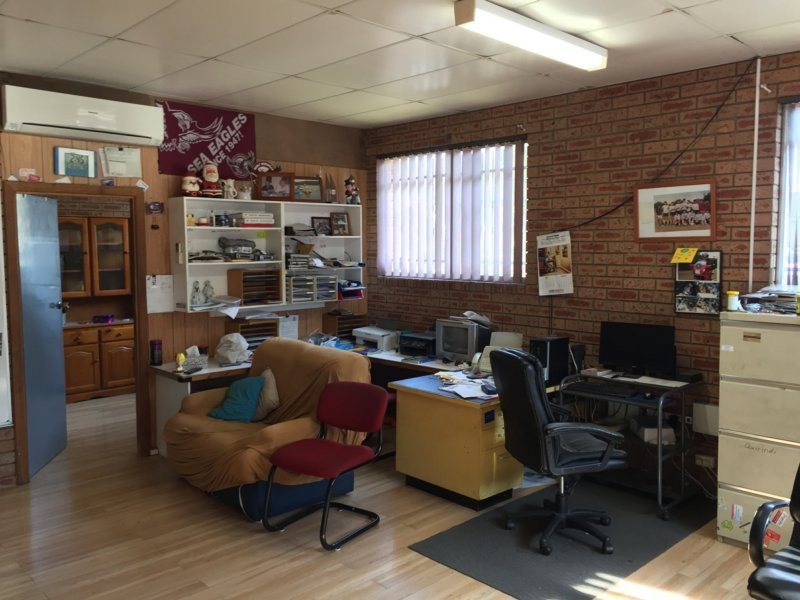 3 Journeyman Close, Berkeley Vale NSW 2261