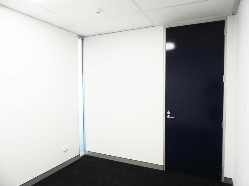 Suite 504/1 Bryant Drive, Tuggerah NSW 2259