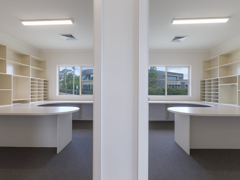 13 Barralong Road, Erina NSW 2250