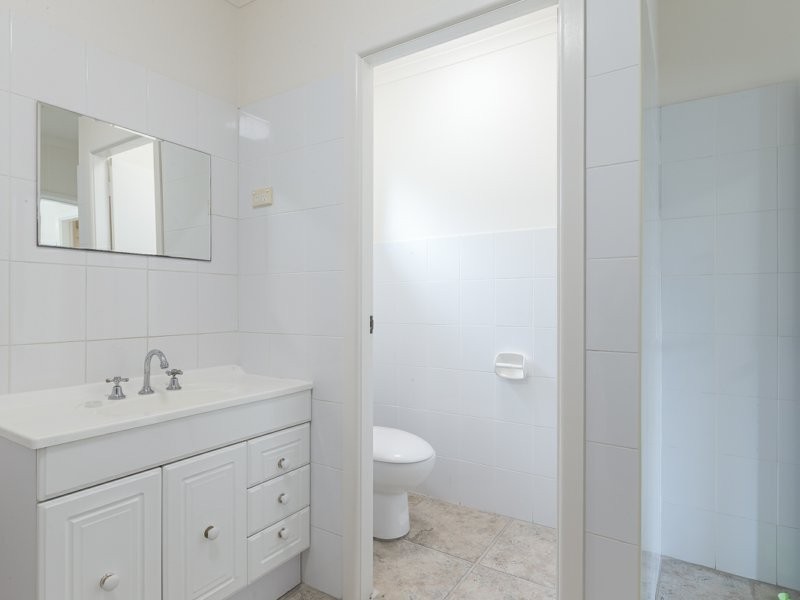 13 Barralong Road, Erina NSW 2250