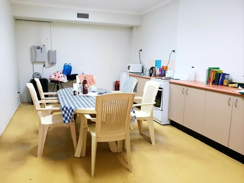 4/4 Bounty Close, Tuggerah NSW 2259