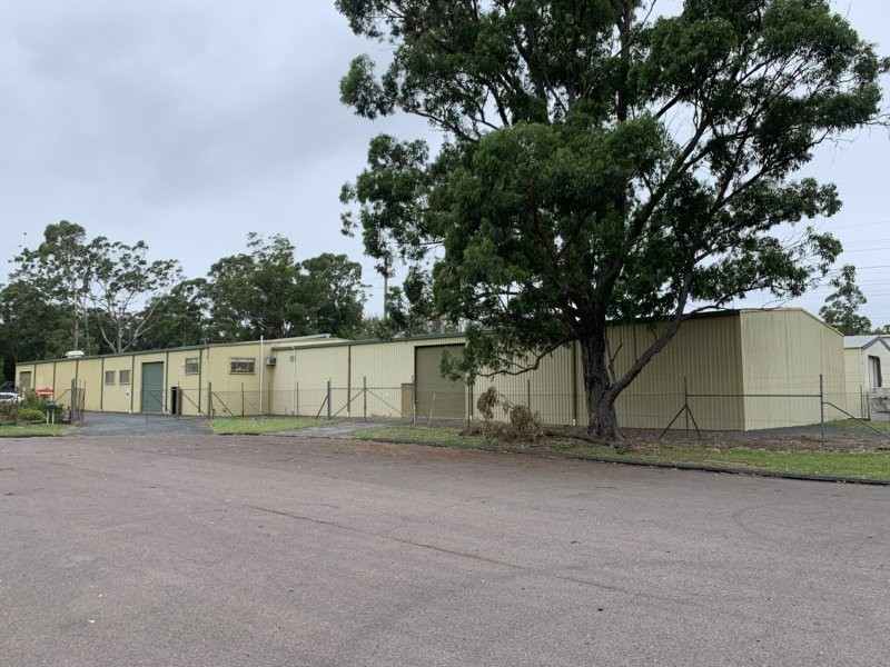 2 Journeyman Close, Berkeley Vale NSW 2261