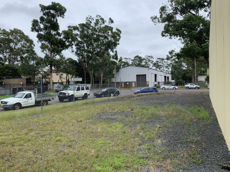 2 Journeyman Close, Berkeley Vale NSW 2261