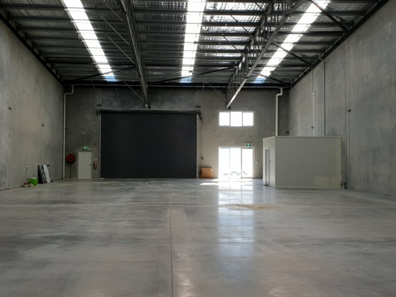 Unit 1/8 Sailfind Place, Somersby NSW 2250