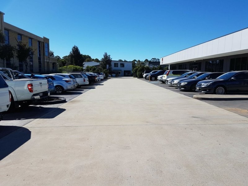 5 Pioneer Avenue, Tuggerah NSW 2259