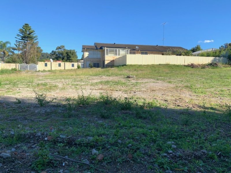 19 Cary Street, North Gosford NSW 2250