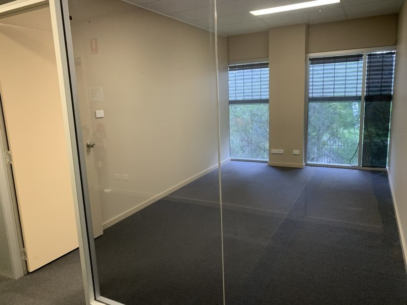 16a Pioneer Avenue, Tuggerah NSW 2259