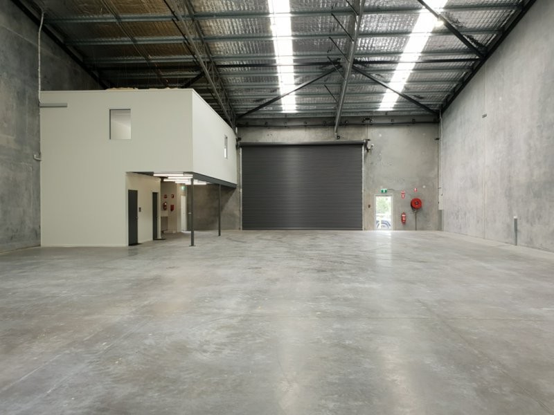 14 Enterprise Close, West Gosford NSW 2250