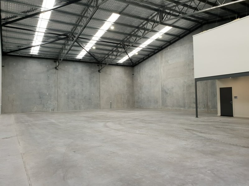 14 Enterprise Close, West Gosford NSW 2250