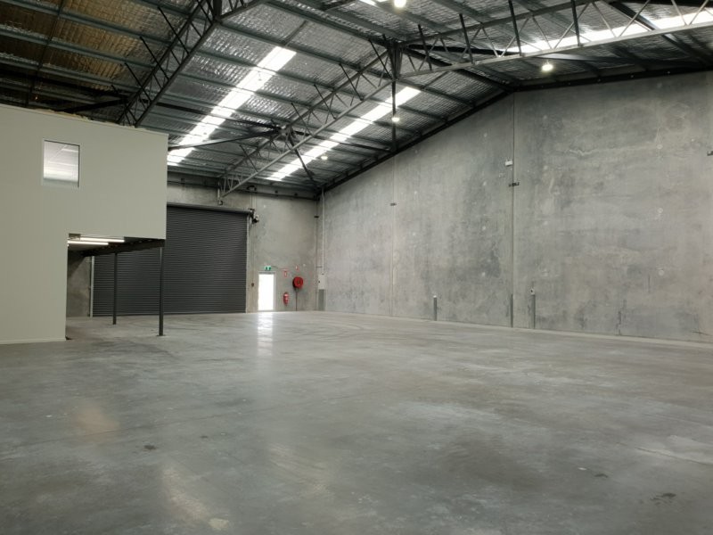 14 Enterprise Close, West Gosford NSW 2250