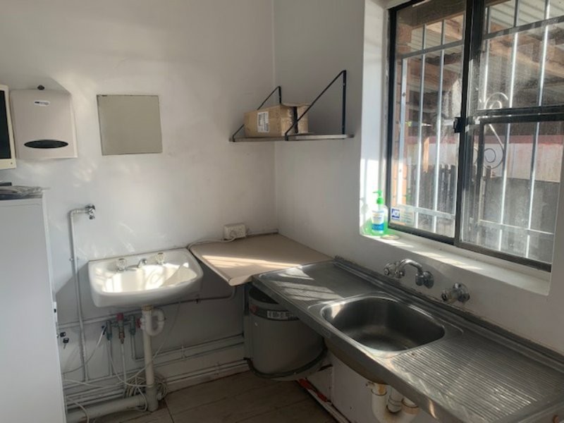 Shop 2/14 Bellbird Ave, Terrigal NSW 2260