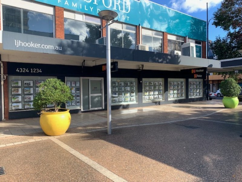 Shop 1&2/139 Mann Street, Gosford NSW 2250