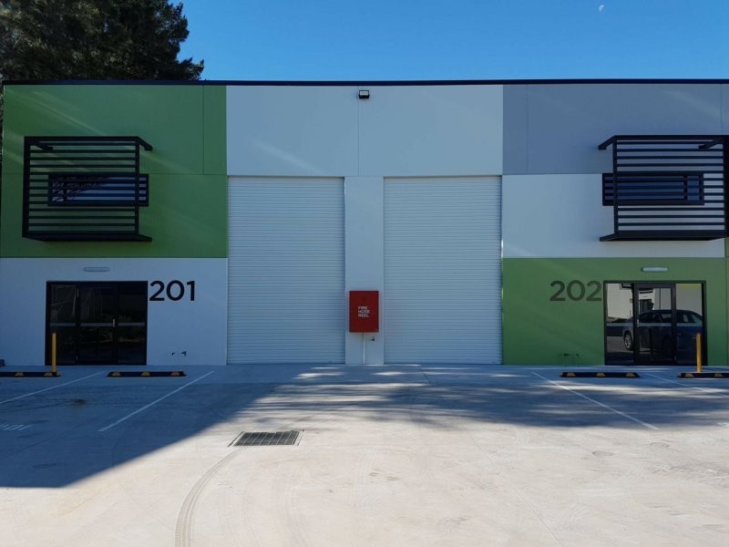 Unit 202/12 Pioneer Avenue, Tuggerah NSW 2259
