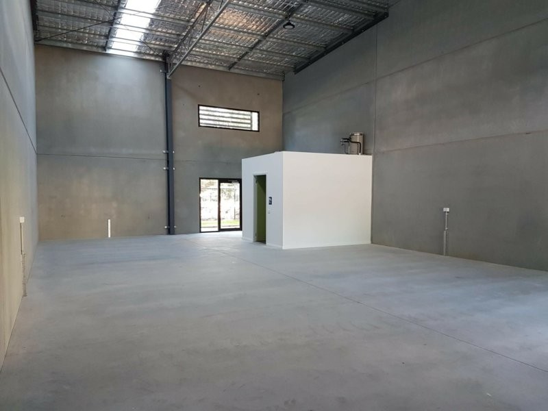 Unit 202/12 Pioneer Avenue, Tuggerah NSW 2259
