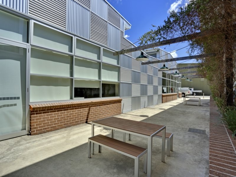 4 Dulmison Avenue, Wyong NSW 2259