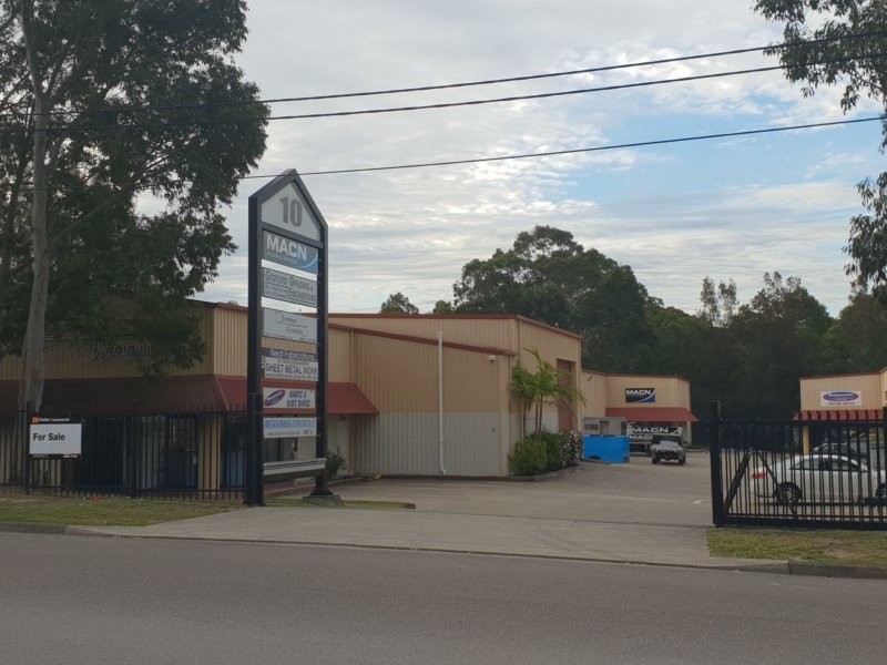 2/10 Donaldson Street, Wyong NSW 2259