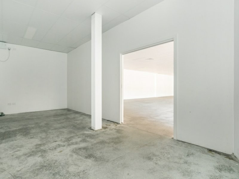 Shop 16/30 Karalta Road, Erina NSW 2250