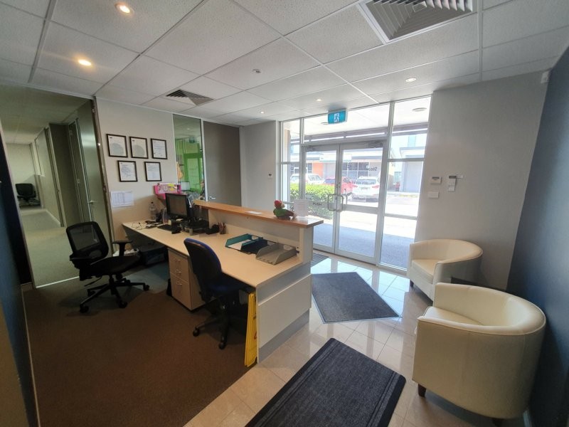 8/1 Pioneer Avenue, Tuggerah NSW 2259