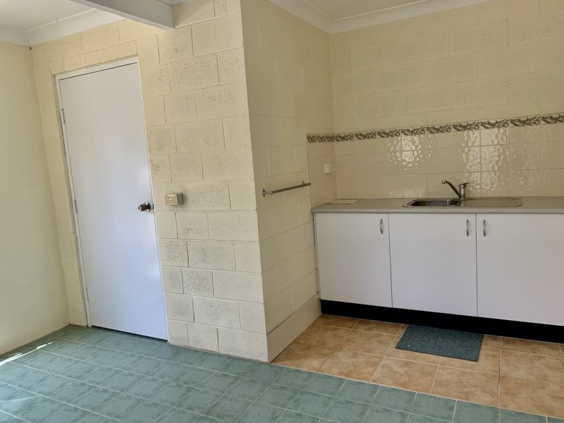 1/8a Craftsman Avenue, Berkeley Vale NSW 2261