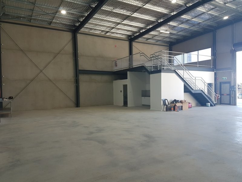 10 Naples Place, Wyong NSW 2259