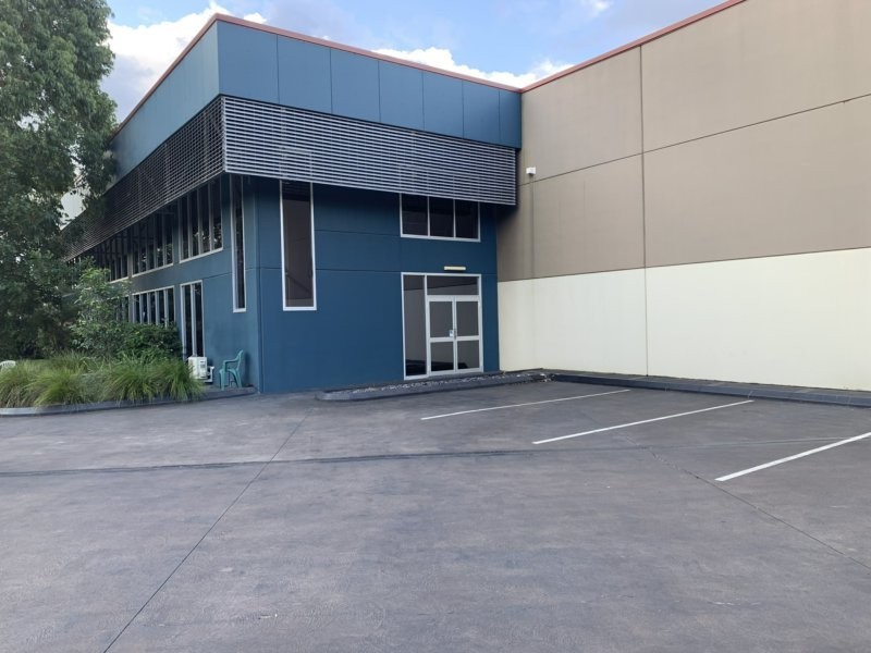 16b Pioneer Avenue, Tuggerah NSW 2259