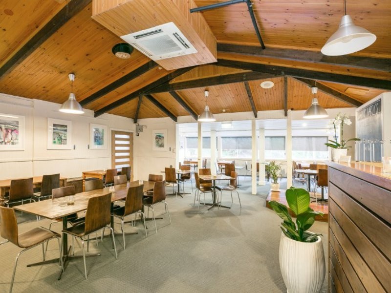 14 Heath Road, Hardys Bay NSW 2257