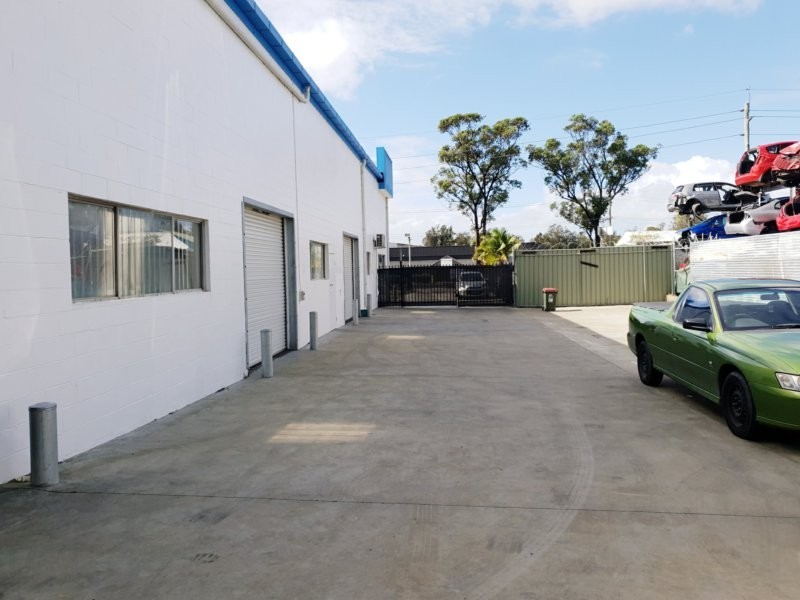 311 Manns Road, West Gosford NSW 2250