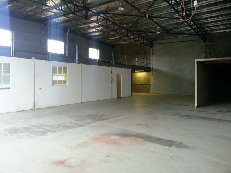 4 Willowtree Road, Wyong NSW 2259