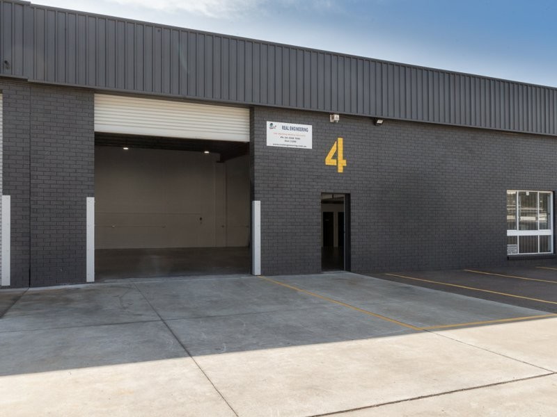 Unit at/290 Manns Road, West Gosford NSW 2250