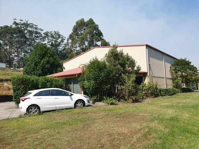 Unit 2/10 Stockyard Place, West Gosford NSW 2250