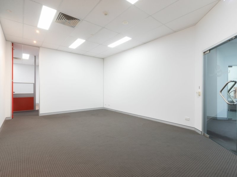 Suite 16/14 Pioneer Avenue, Tuggerah NSW 2259