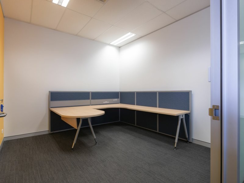 Suite 15/14 Pioneer Avenue, Tuggerah NSW 2259