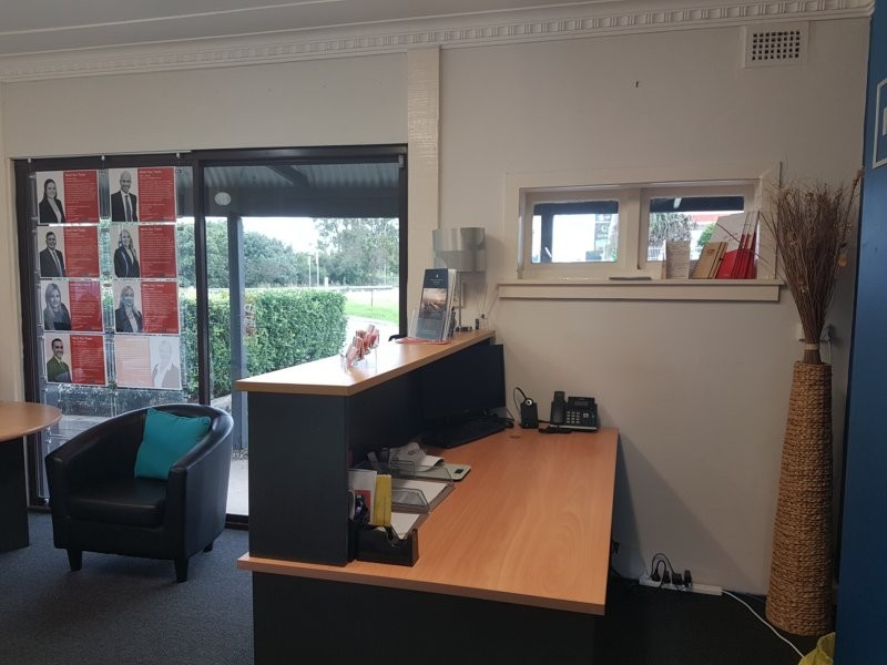 188-190 Pacific Highway, Wyong NSW 2259