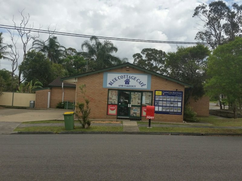 2 White Swan Avenue, Blue Haven NSW 2262