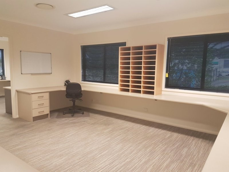 1B/2 Brodie Street, Morisset NSW 2264