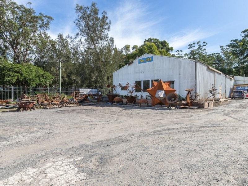 323 Manns Road, West Gosford NSW 2250