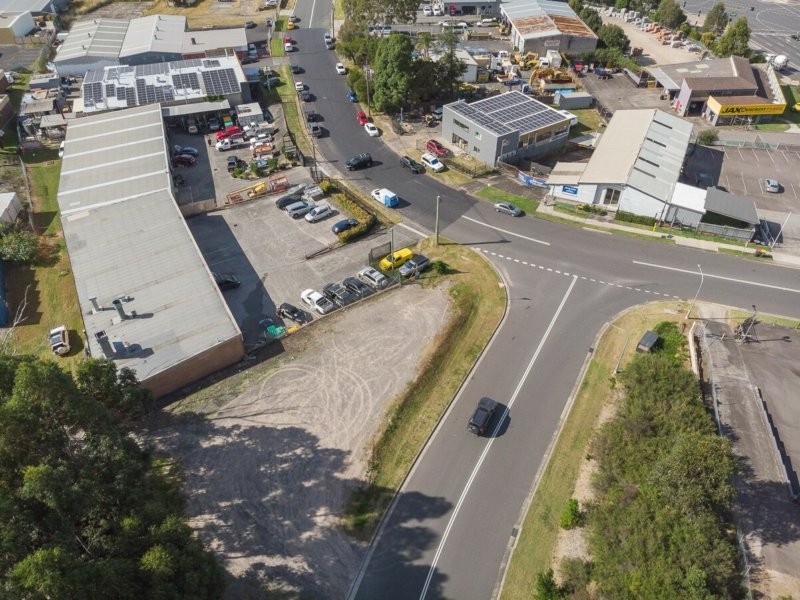 4 Dyer Crescent, West Gosford NSW 2250