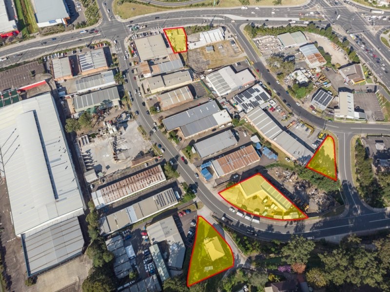 4 Dyer Crescent, West Gosford NSW 2250