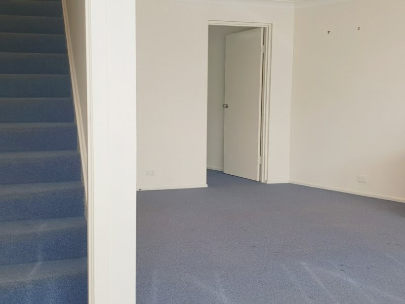 Unit 7/4 Merinee Road, West Gosford NSW 2250