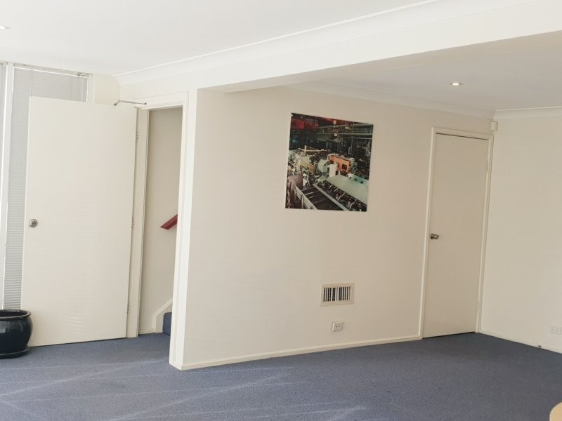 Unit 7/4 Merinee Road, West Gosford NSW 2250