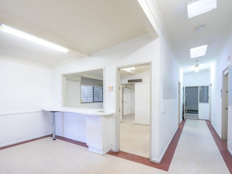 90 Maidens Brush Road, Wyoming NSW 2250