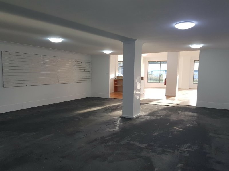 3/8 Bon ,Mace Close, Berkeley Vale NSW 2261