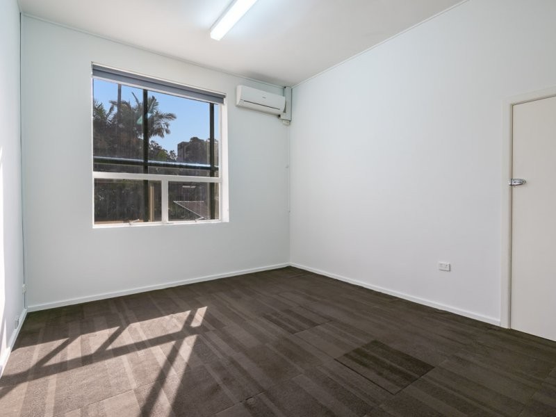 Suite 2 First Floor/201 Mann Street, Gosford NSW 2250