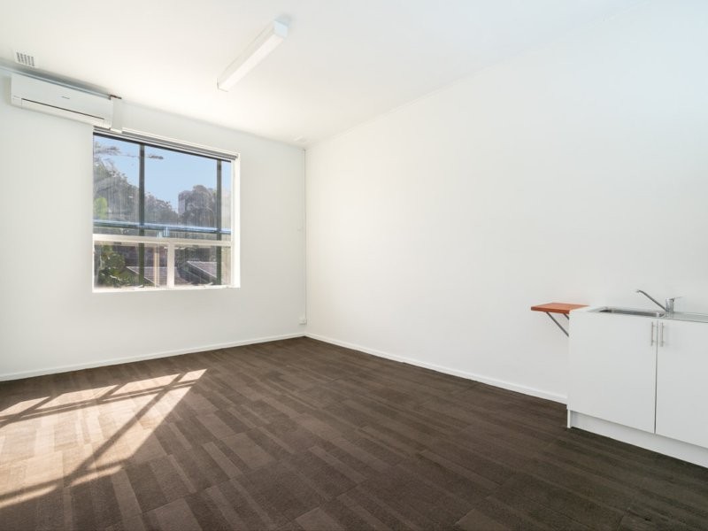Suite 1 First Floor/201 Mann Street, Gosford NSW 2250