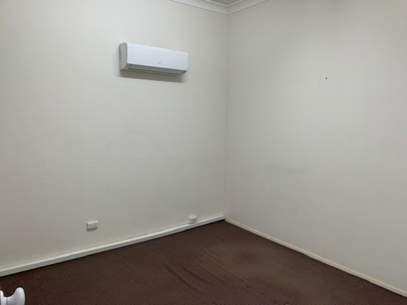 16 Adelaide Street, East Gosford NSW 2250