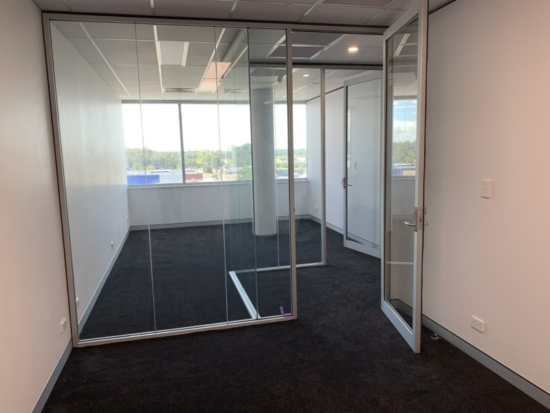 Various Suites/1 Bryant Drive, Tuggerah NSW 2259